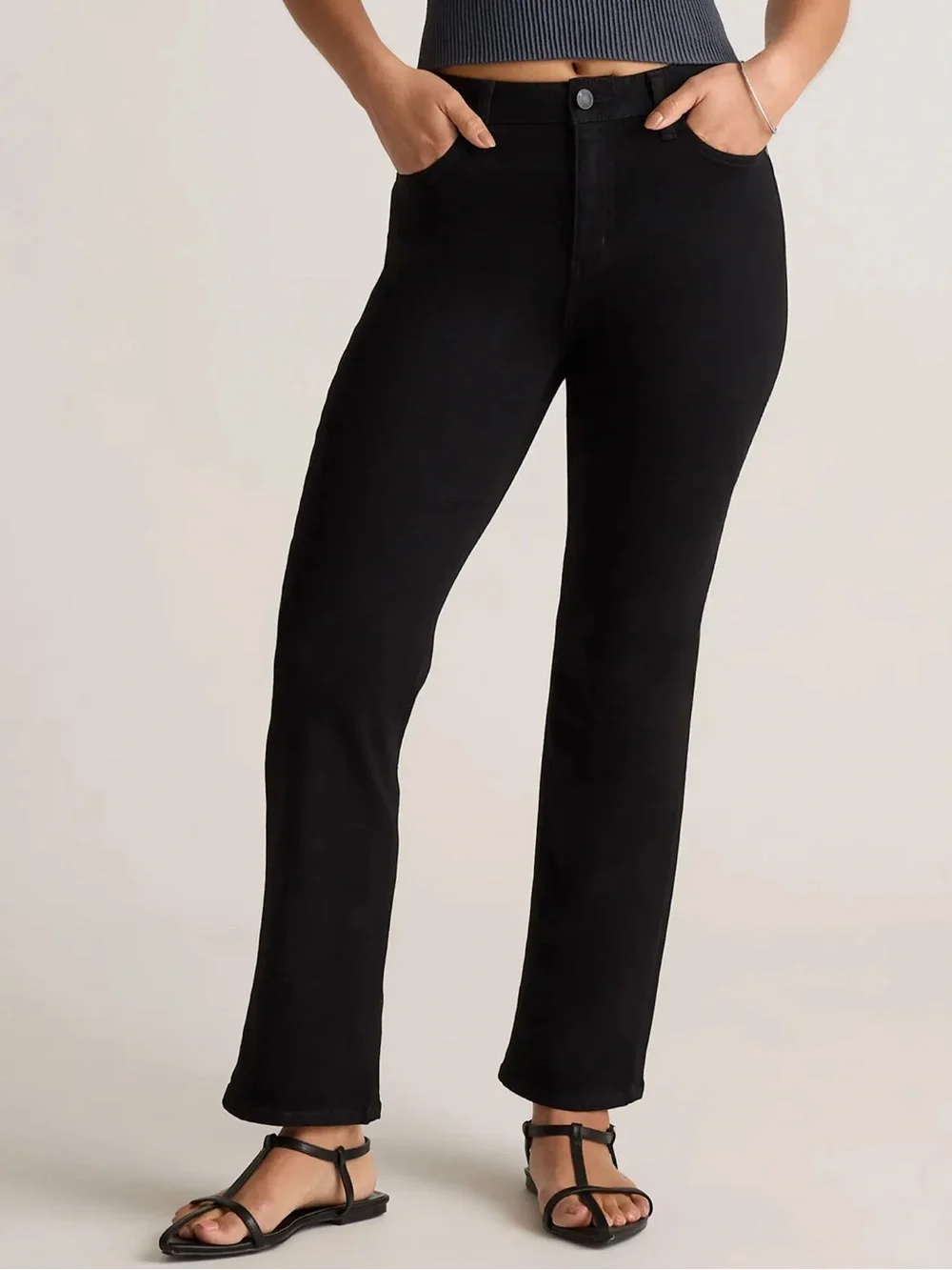 Quince Bella Stretch Kick Flare Jeans Black 31W 28Inseam